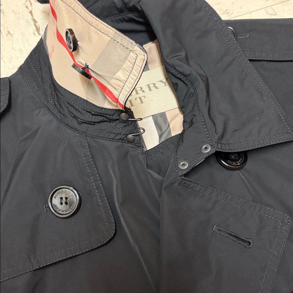 BURBERRY BRIT Men's Black Double-Breasted Trench Coat Size M - Picture 13 of 16